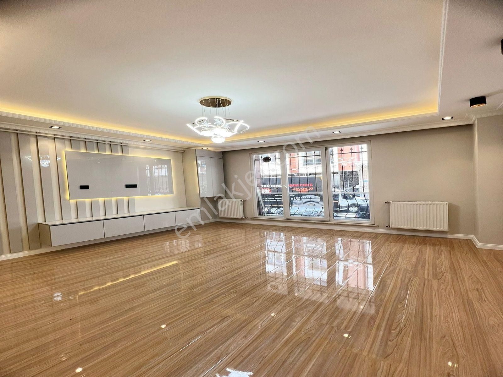 Mehterçeşme Mh Metrobüse Yürüme Mesafe 110m² 2+1 Satılık Daire