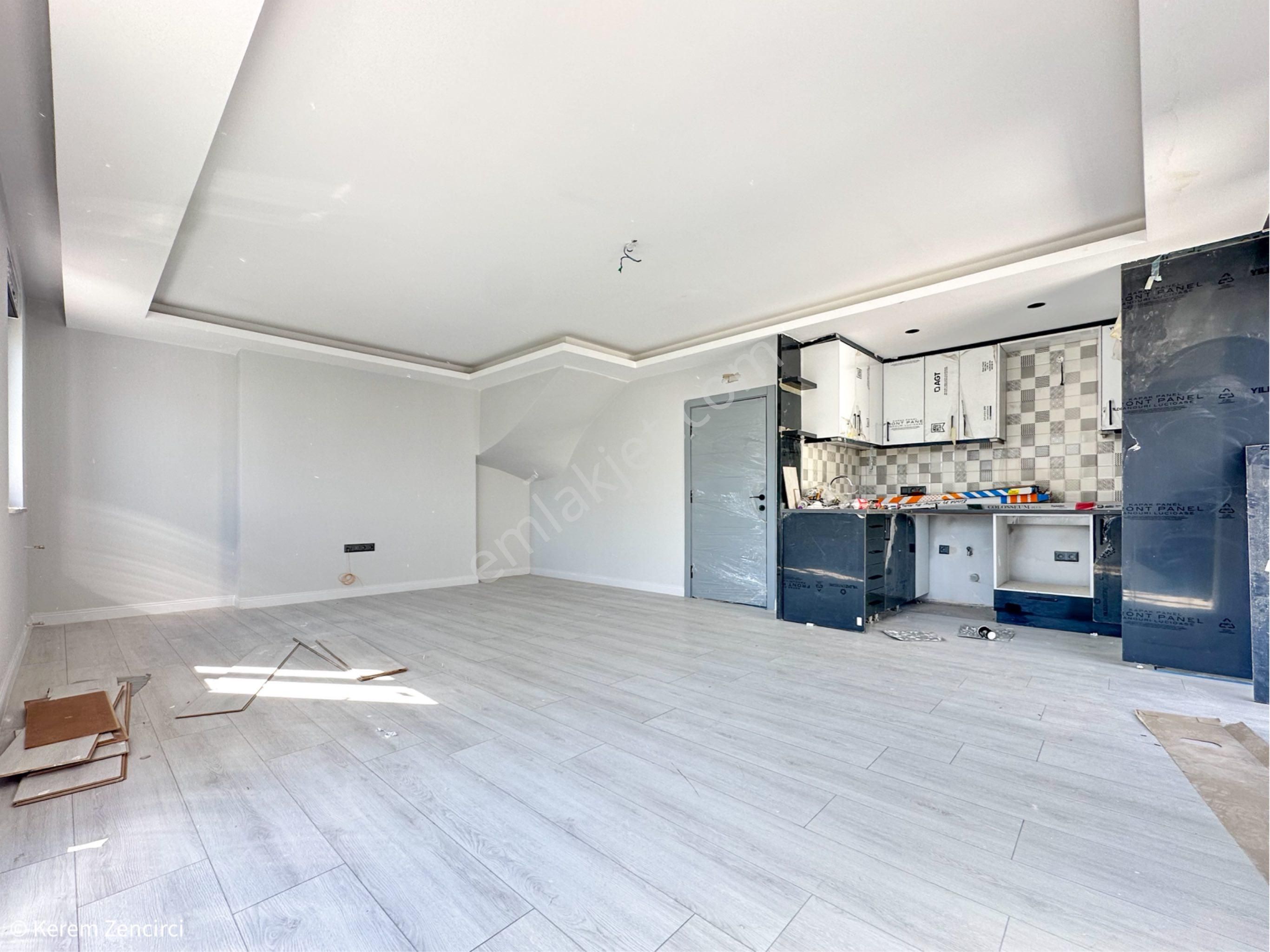 Ilıcada Merkezi Konumda 4+1 Dubleks Kupon Sıfır Daire