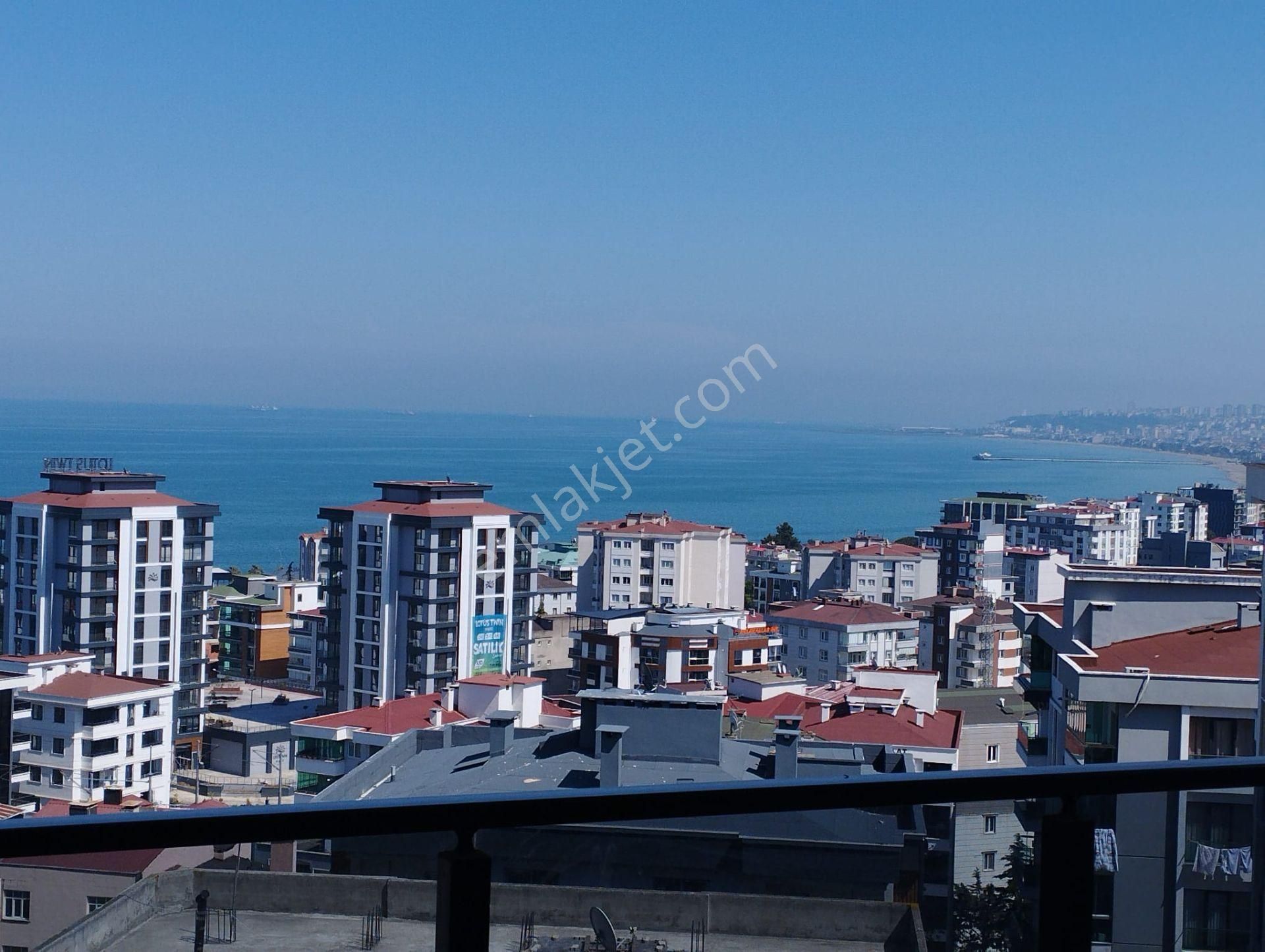 Akgün Kurumsal'dan Körfez'de Eşyalı Satılık Lüks 1+1 Daire