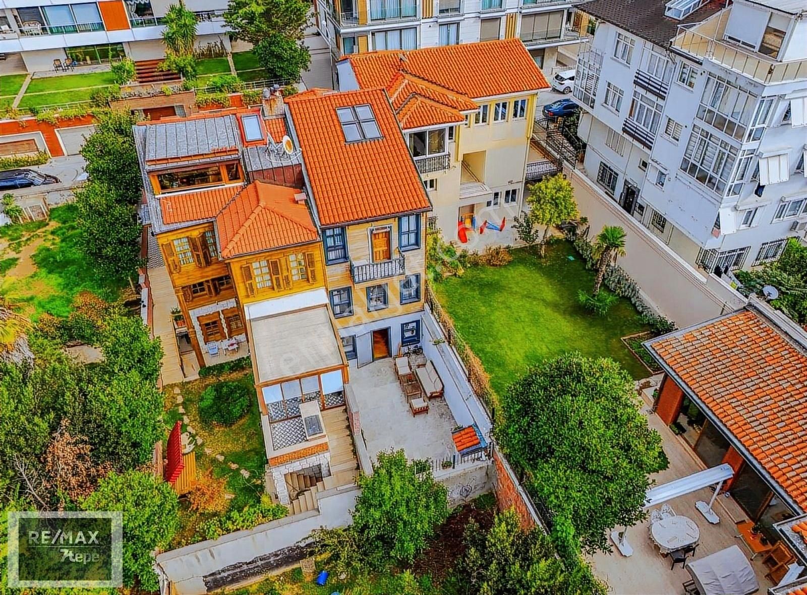 Üsküdar Salacakta Boş Arsa Üzerine 2023 'de İnşa Edilmiş Villa