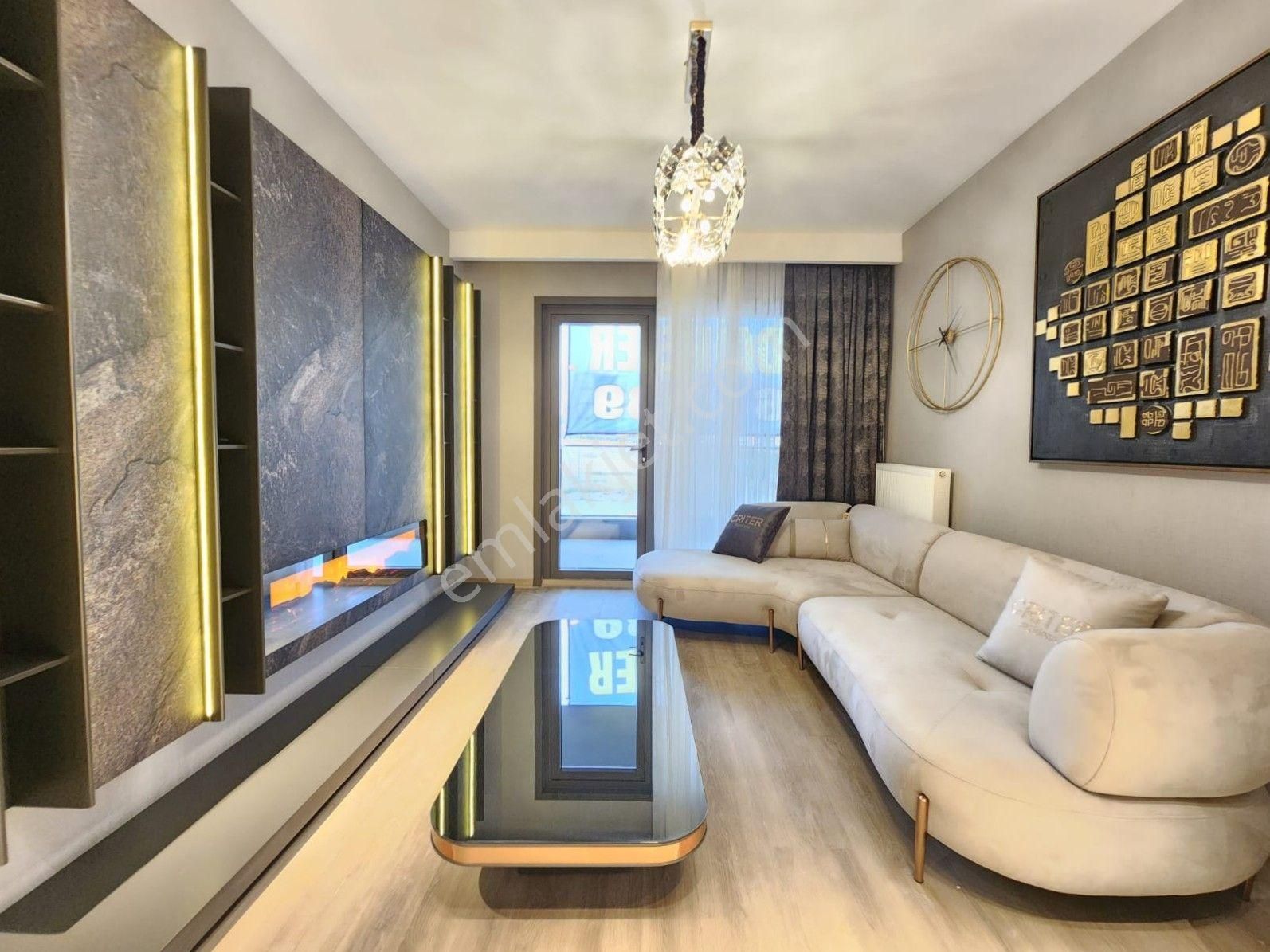 Hisar Premıum'dan Sıfır Ara Kat Ön Cephe Sitede 1+1