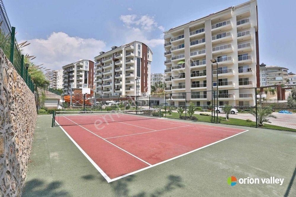 Alanya / Avsallar Lüks Site İçinde 1+1 Daire