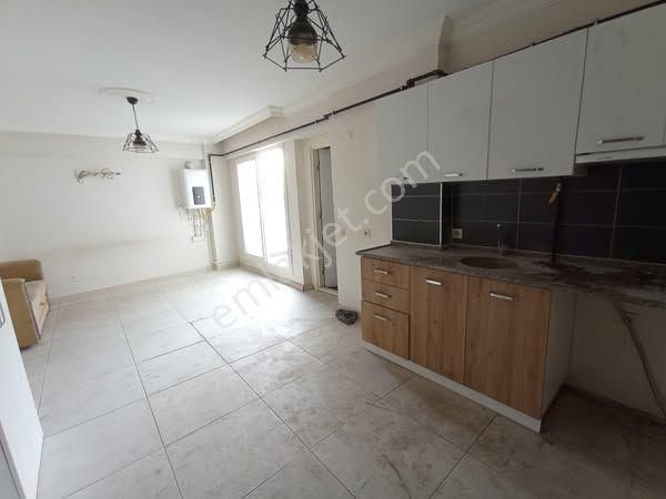 Taç Emlak Nazilli Karaçay Mah 2+1 Dublex Doğalgazlı Balkonlu Kiralık Daire