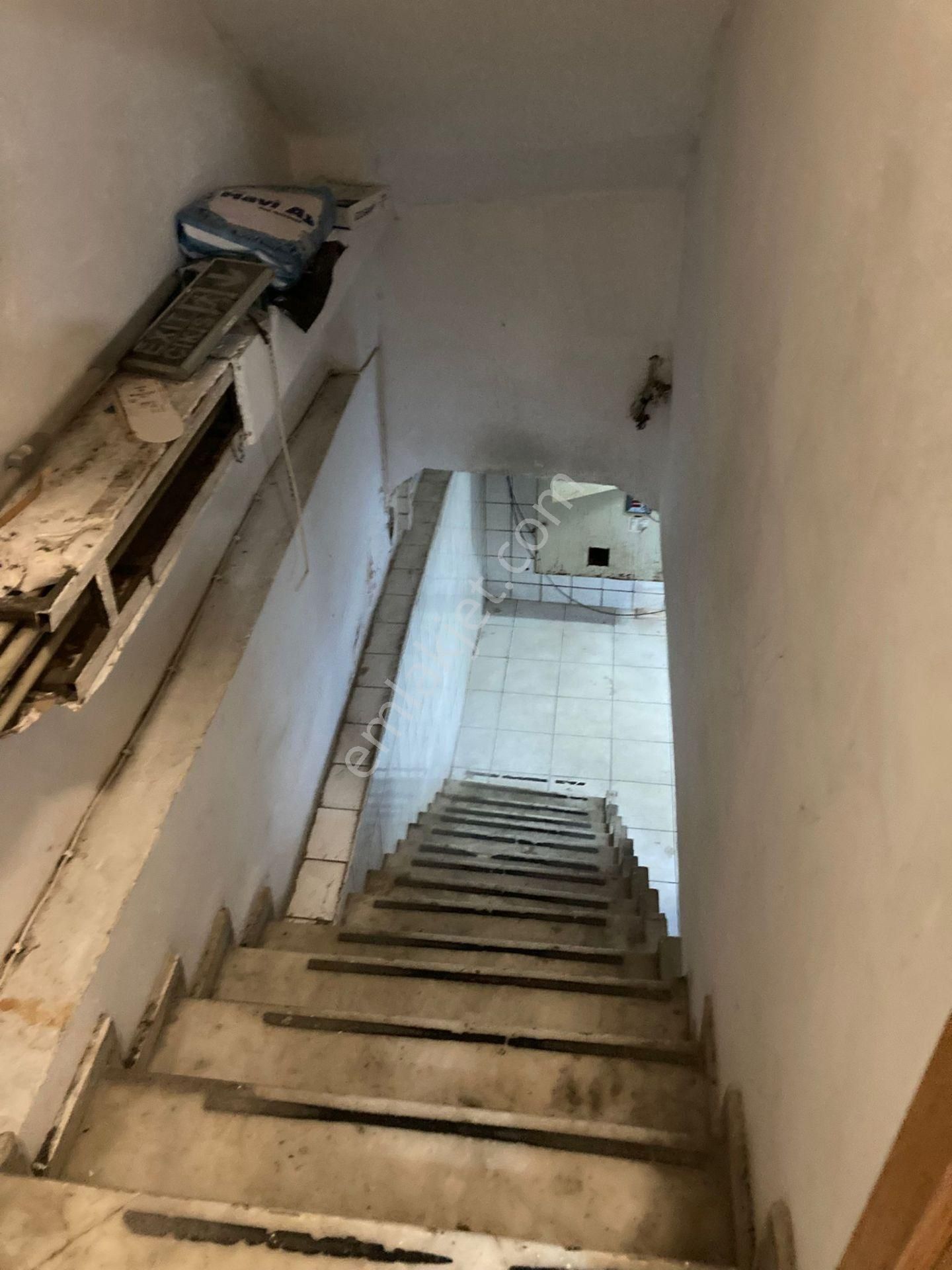 Hayri Avcıoğlu Gayrimenkul'den Çarşı İçinde Satılık Dükkan/bina - Görsel 12