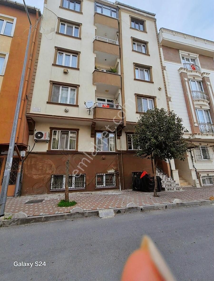 Bayrampaşa Yıldırım'da 4+1 Satılık Geniş Daire