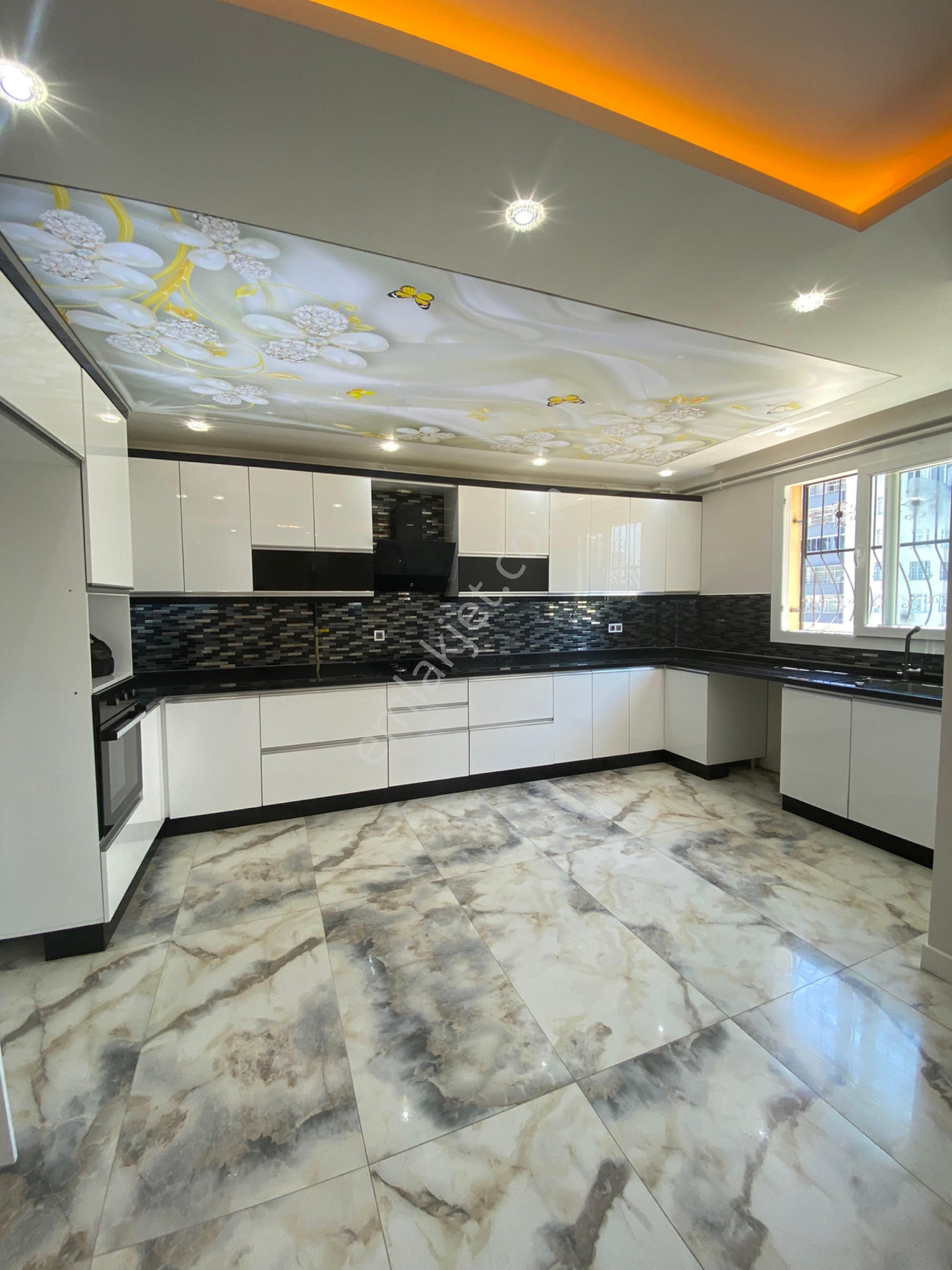Seyhan Hasarsız 4+1+g Odalı Pınar Mahallesi Blv Üzeri Satılık Daire