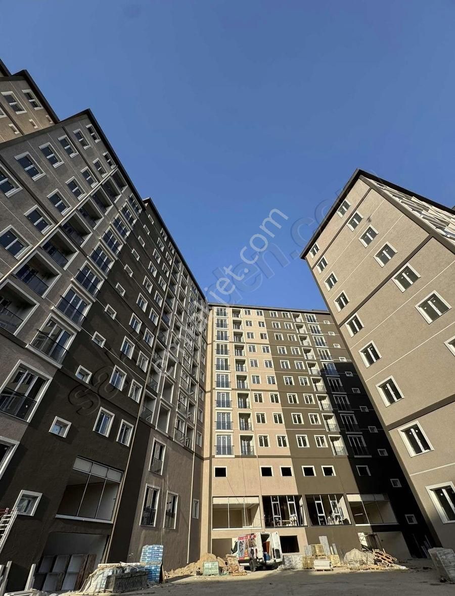 Pendik Simcity Residence'da Fırsat !!! 3+1 Ferah Daire