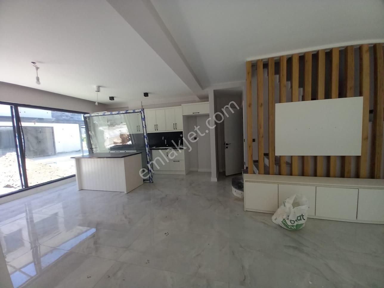 Stop’tan Karaçalı’da *sıfır Dubleks* 3+1 Satılık Villa
