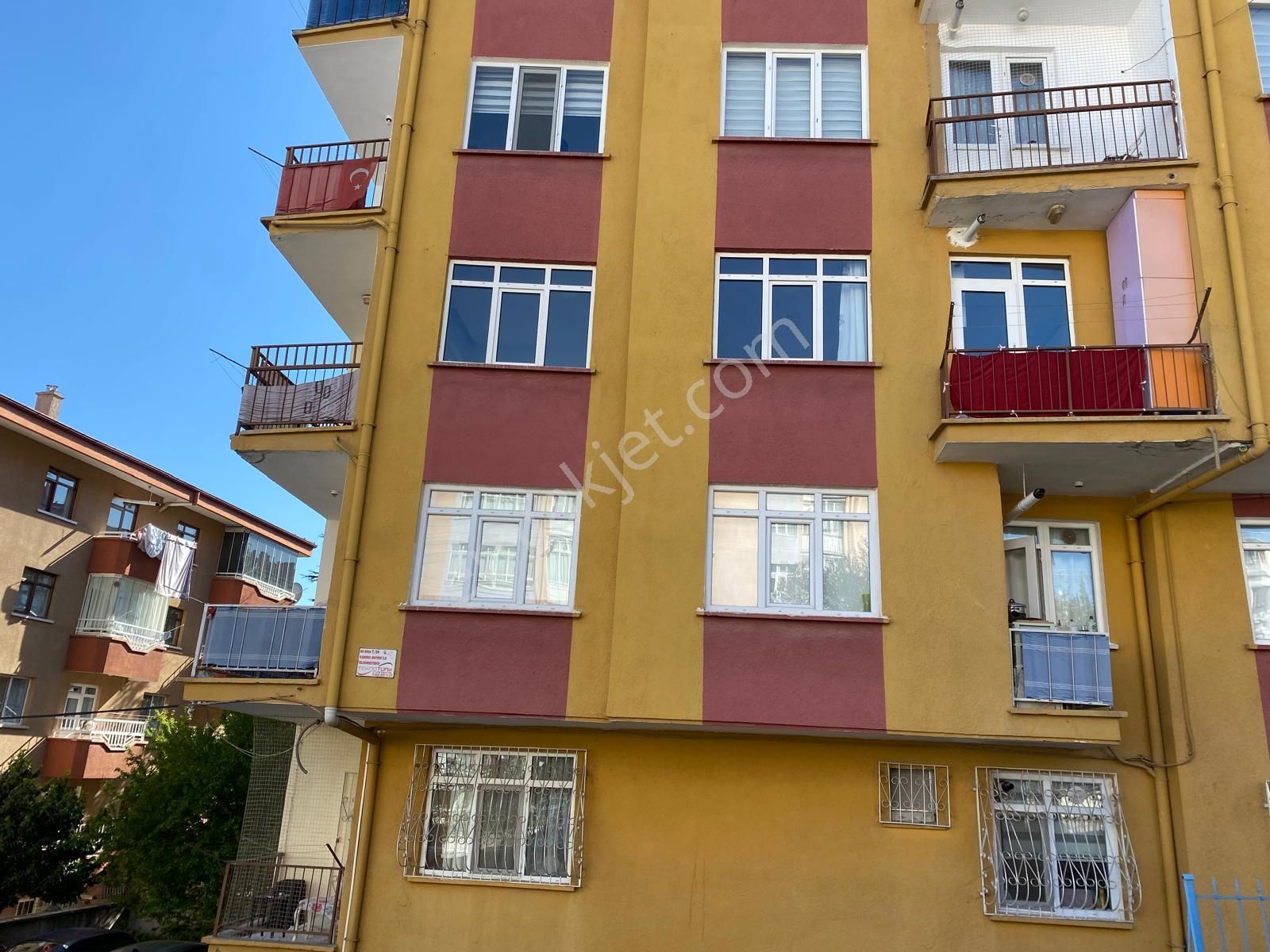 Asya Emlak Tan Satılık Çekirge Cad Üzeri Orta Kat Güney Cephe 3+1