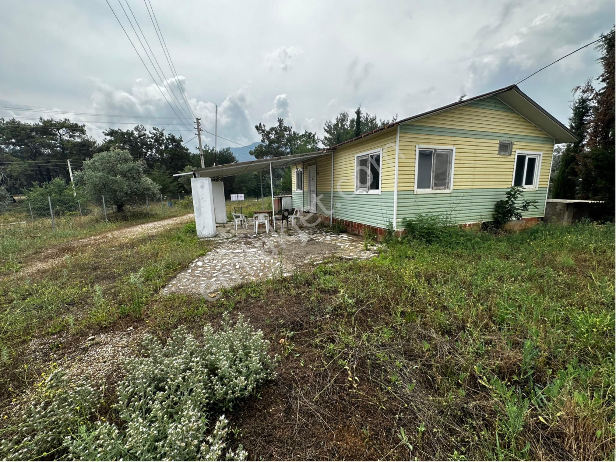 Menderes Ataköy’de Cadde Üzeri 8.305 M2 Tarla İçinde Çiftlik - Görsel 8