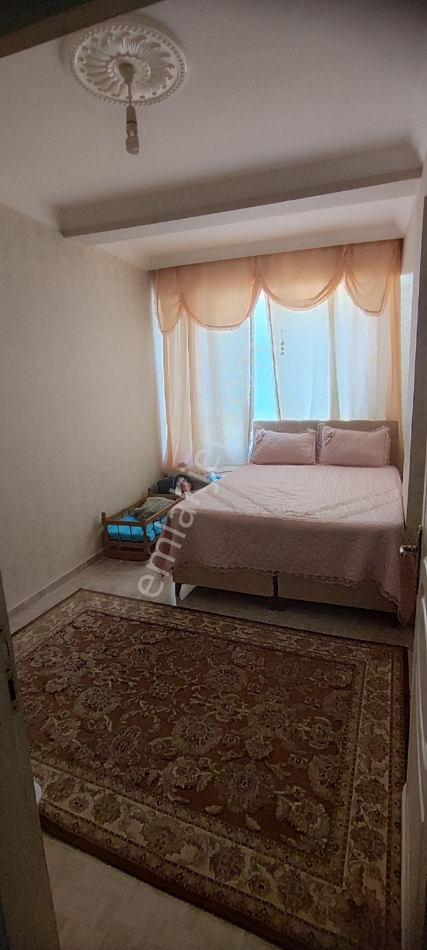 Uğurlu Emlaktan Devteyştinde Satilik 3+1 Kat İtifaklı Arakat.