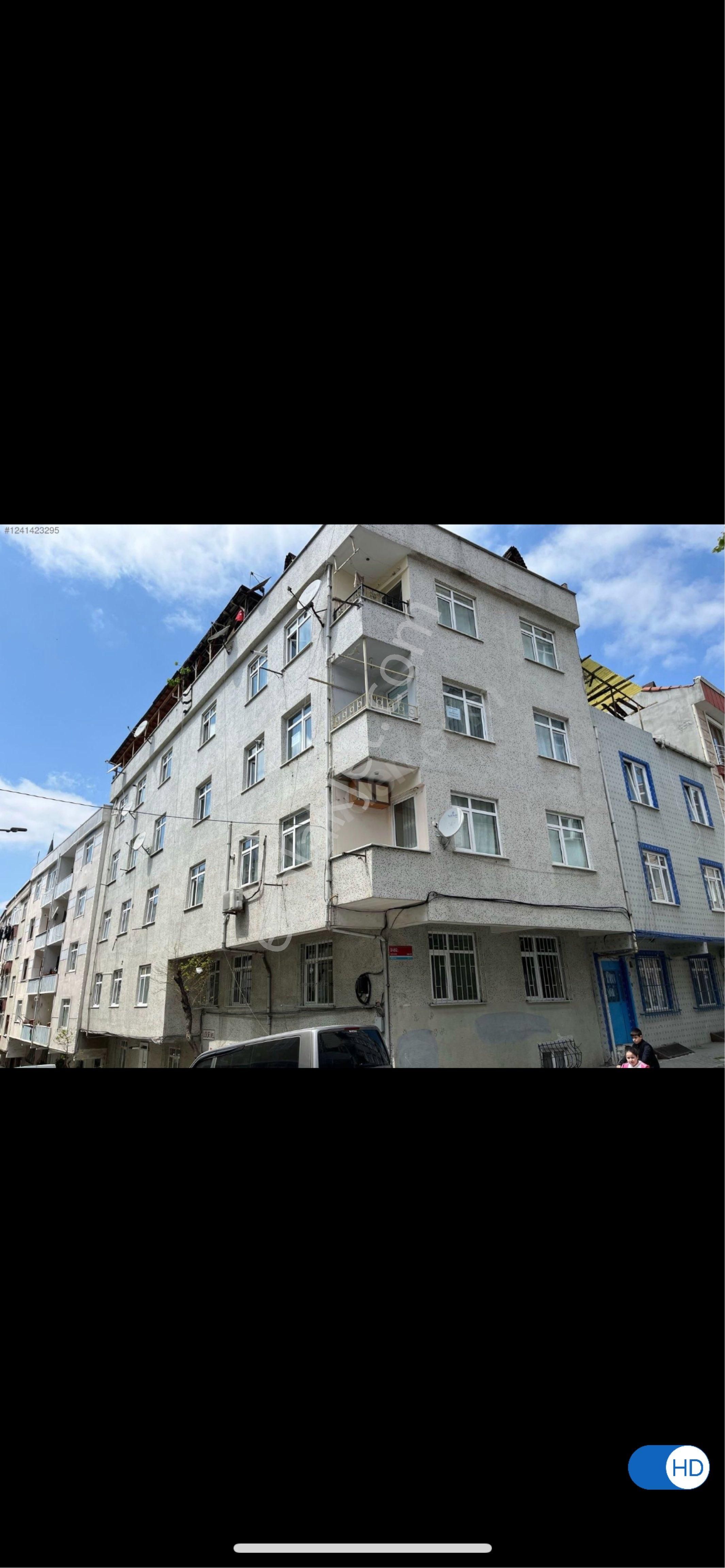 Orta Kat Köşe Daire