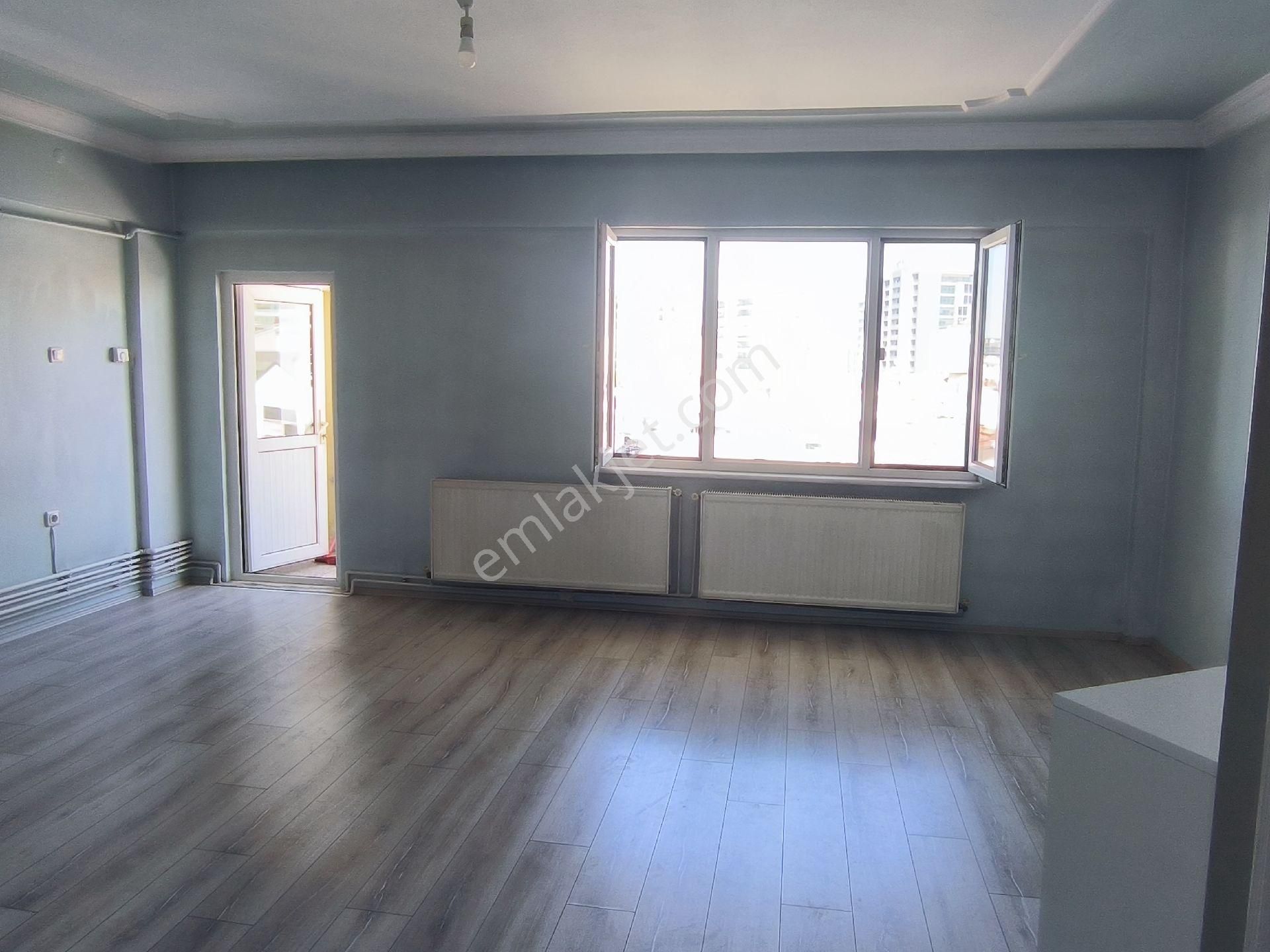 Bursa Nilüfer Beşevler Cadde Üzerinde Satılık 2+1 Daire