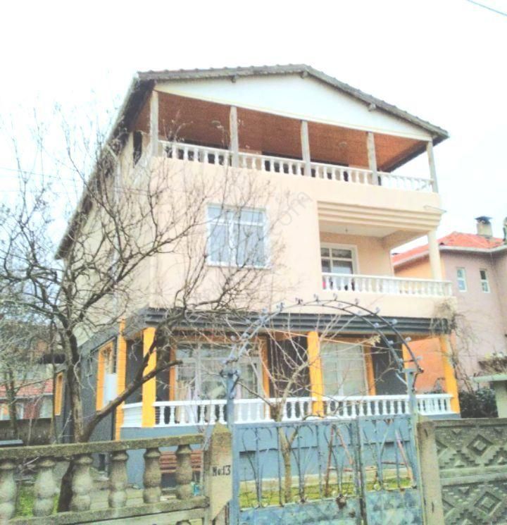 Radya Temel'li-zemin Etüd'lü-satılık Daire 130m2.