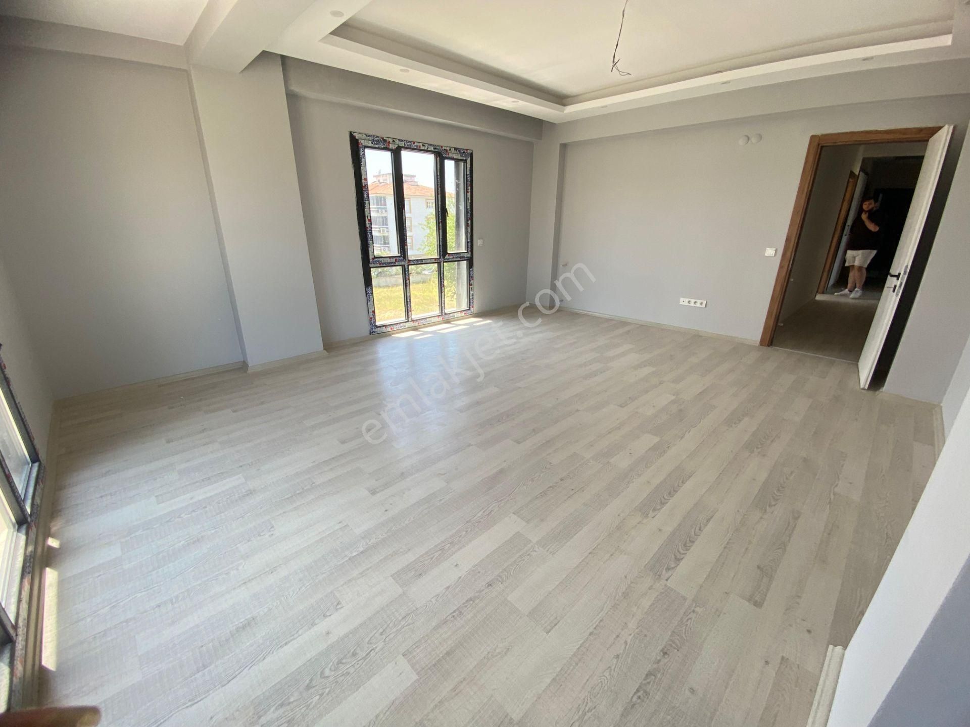 Mimozadan Torbalı Mahallesinde 140 M2 Satılık Daire