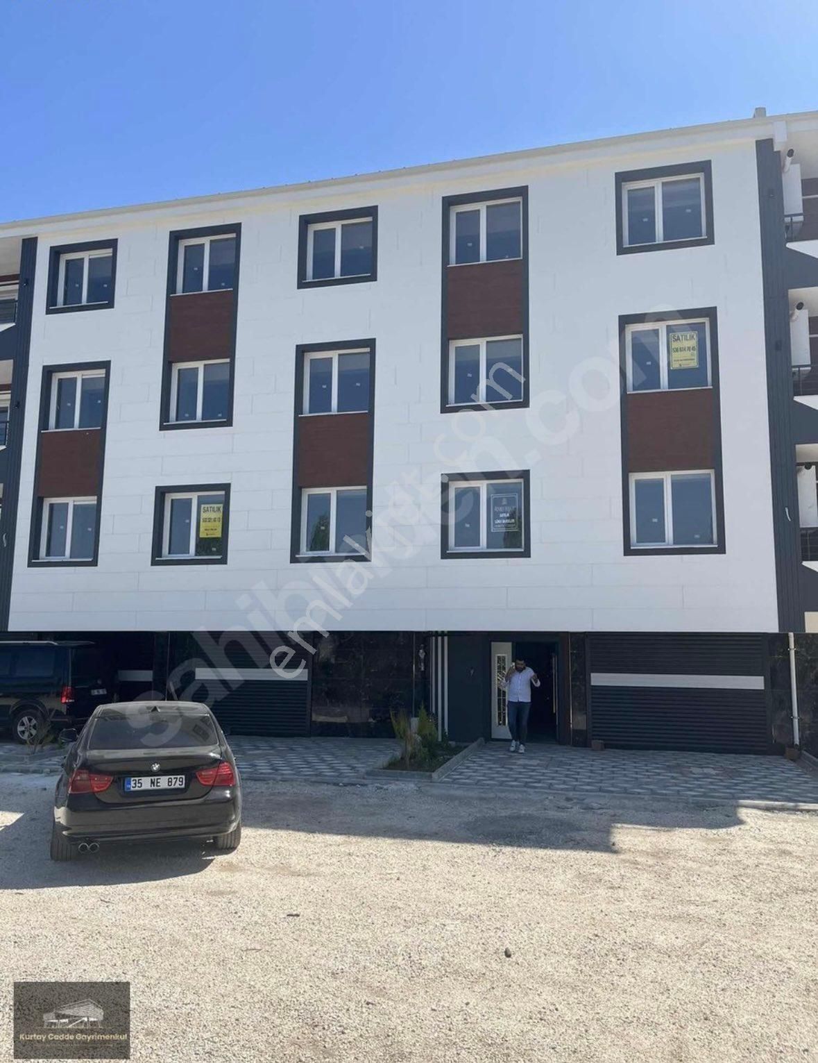 Kurtay Cadde Emlakta Satılık