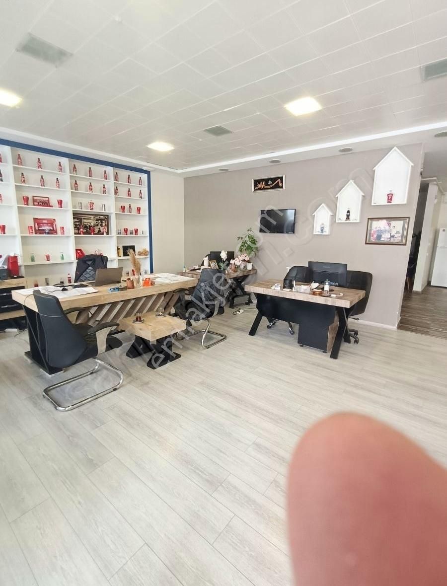Avcılar 280m2 İşyeri Acil Satılık, 6,800 Bin Çok Uygun Fiatı