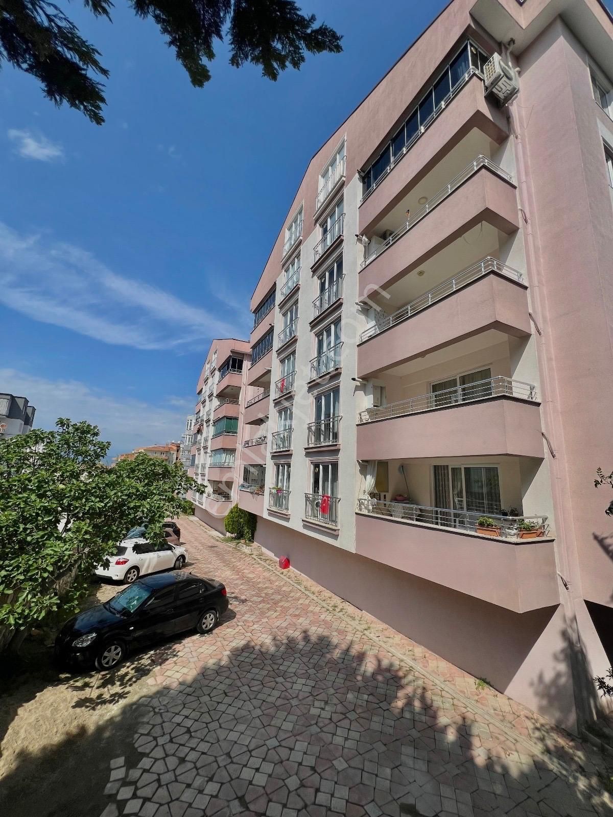 Eğitim Mah'de Kiralık 5+1 Dubleks Daire Resital Big'de