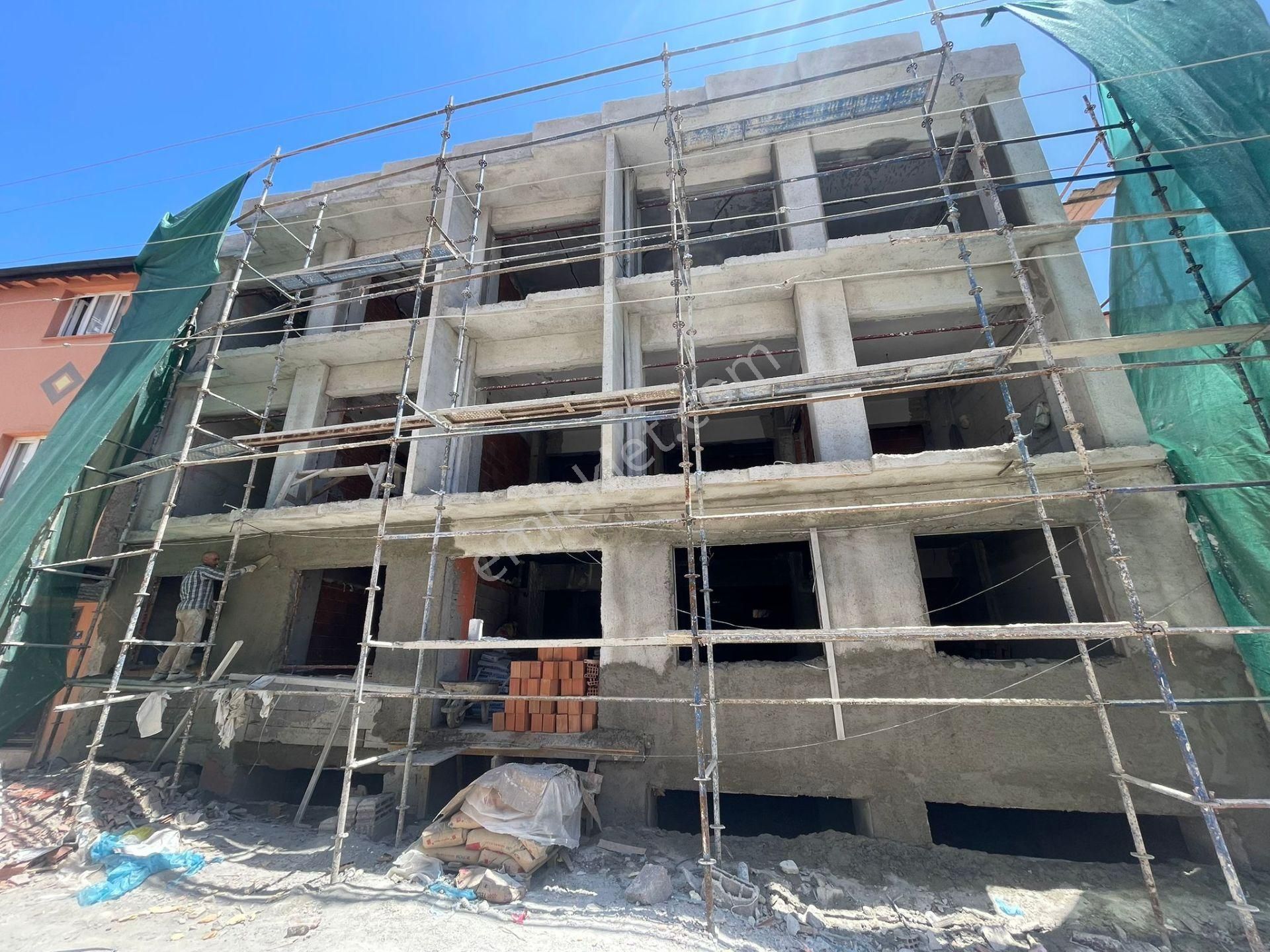 Kuşadası Merkeze Yürüme Mesafesinde 1+1 Sıfır Satılık Daireler