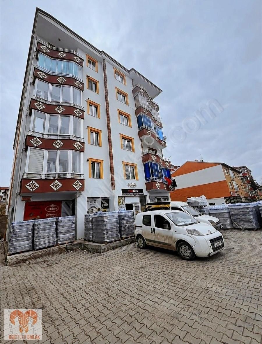 =^= Koç Group =^=anayol Kenarı Satılık 3+1 Ara Kat Daire