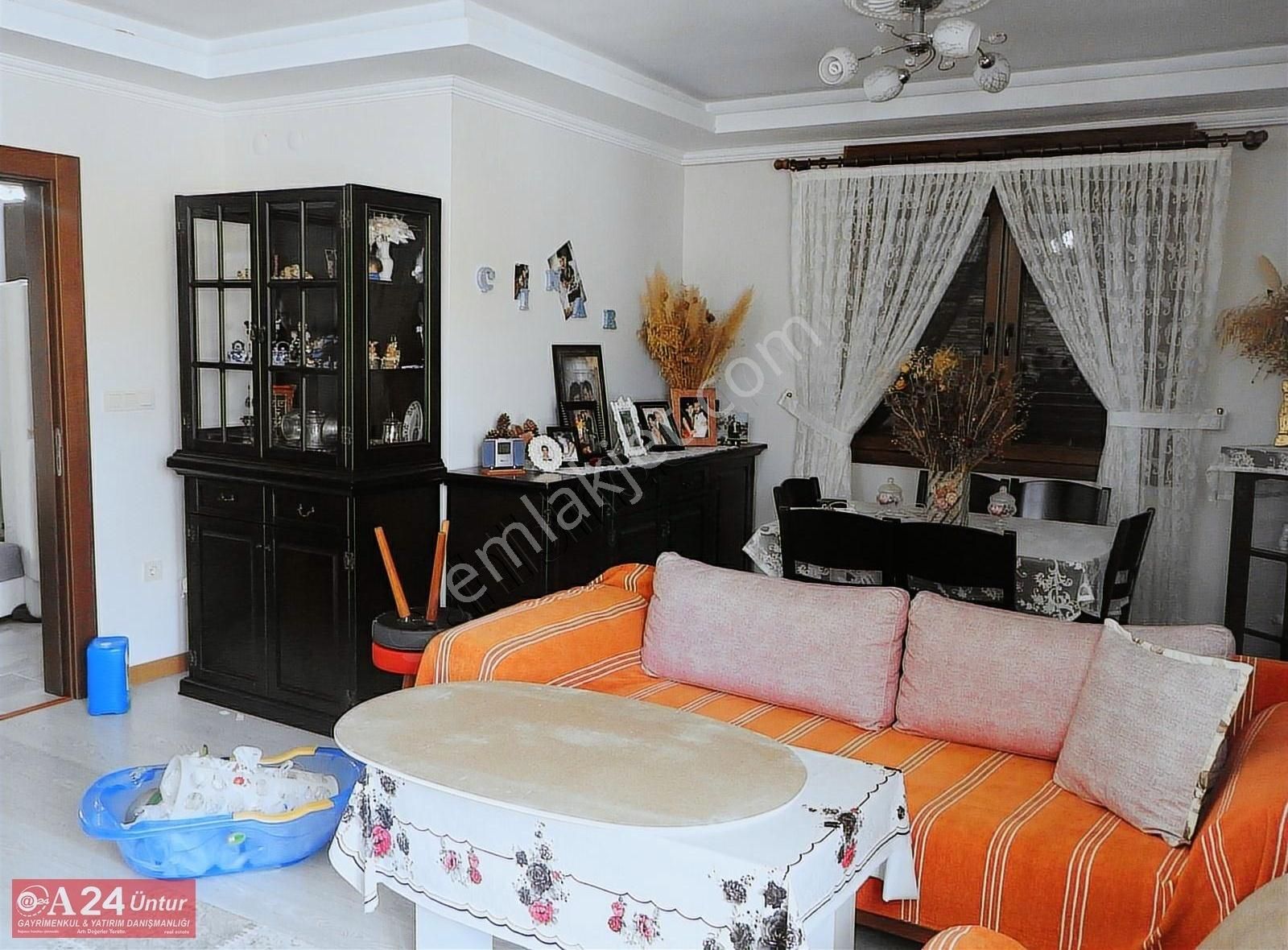 Urla Zeytinalanı'nda Satılık 4+1 Deniz Manzaralı Villa - Görsel 2