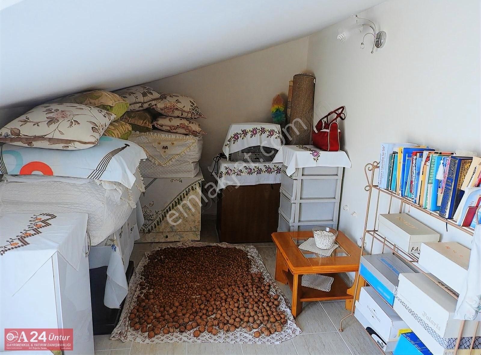 Urla Zeytinalanı'nda Satılık 4+1 Deniz Manzaralı Villa - Görsel 35