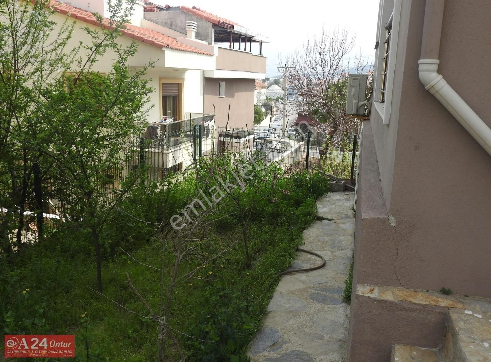 Urla Zeytinalanı'nda Satılık 4+1 Deniz Manzaralı Villa - Görsel 6