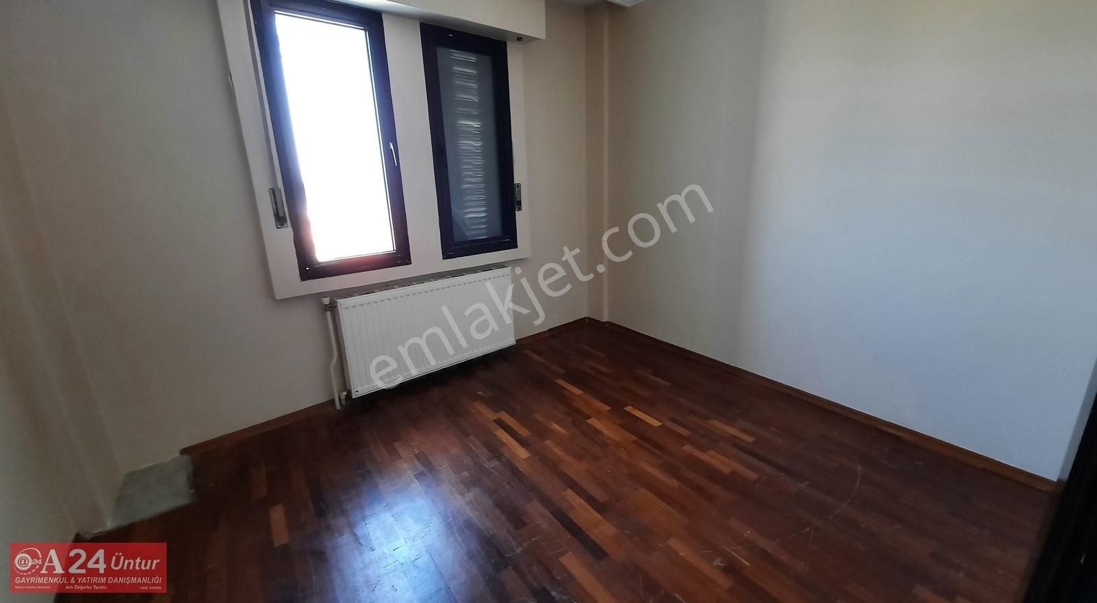 Urla Kalabak'ta Satılık Deniz Manzaralı 5+2 Tam Müstakil Villa - Görsel 32