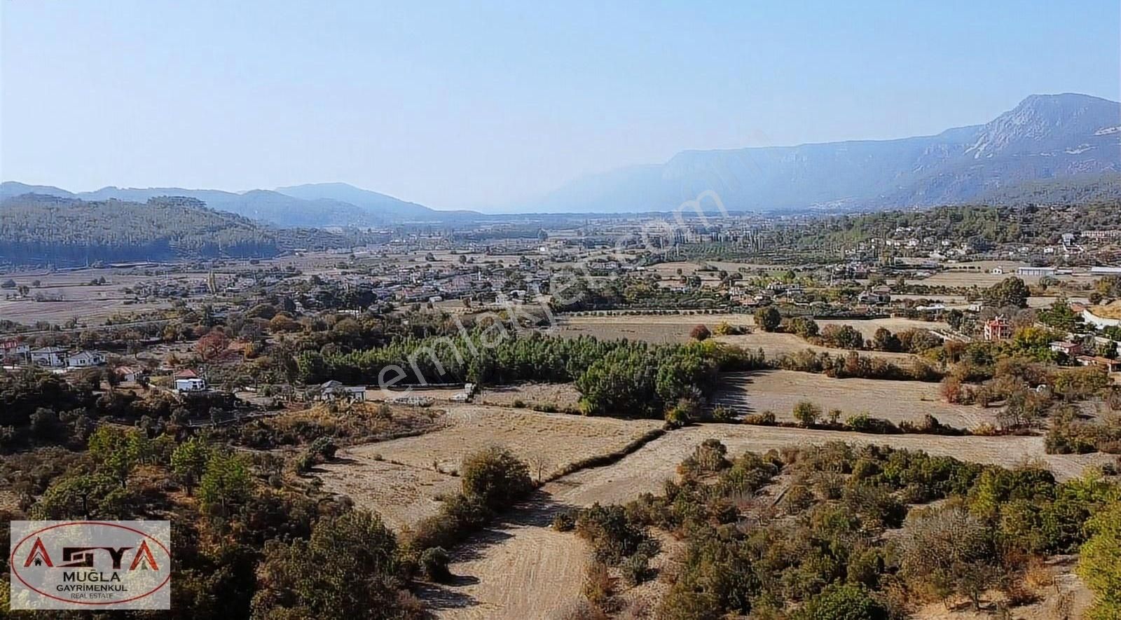 Deniz Manzarali Villa Arsası