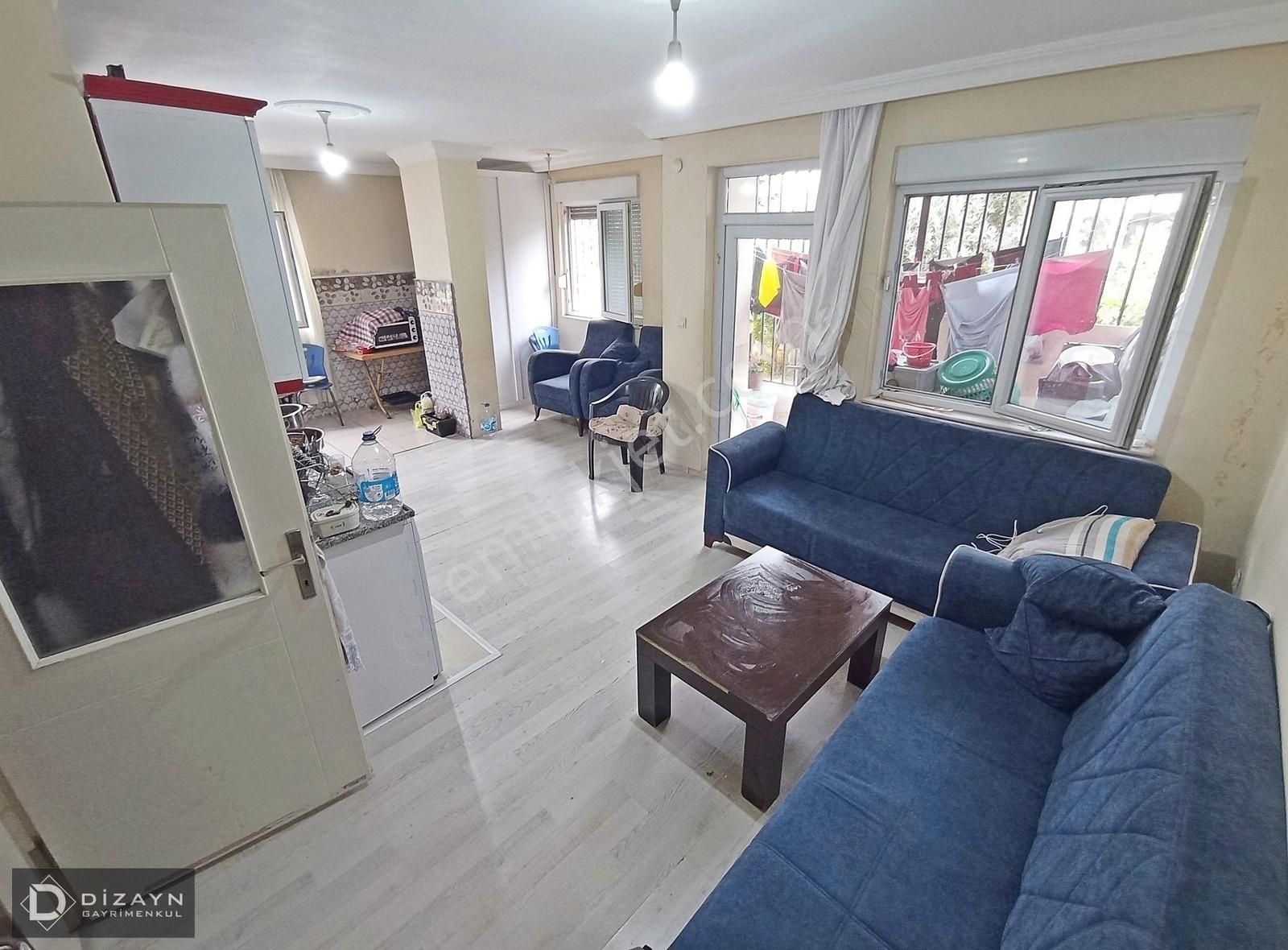 Kafe Bey Arkası Köşe Bina Yol Cephe 2+1 Yüksek Giriş