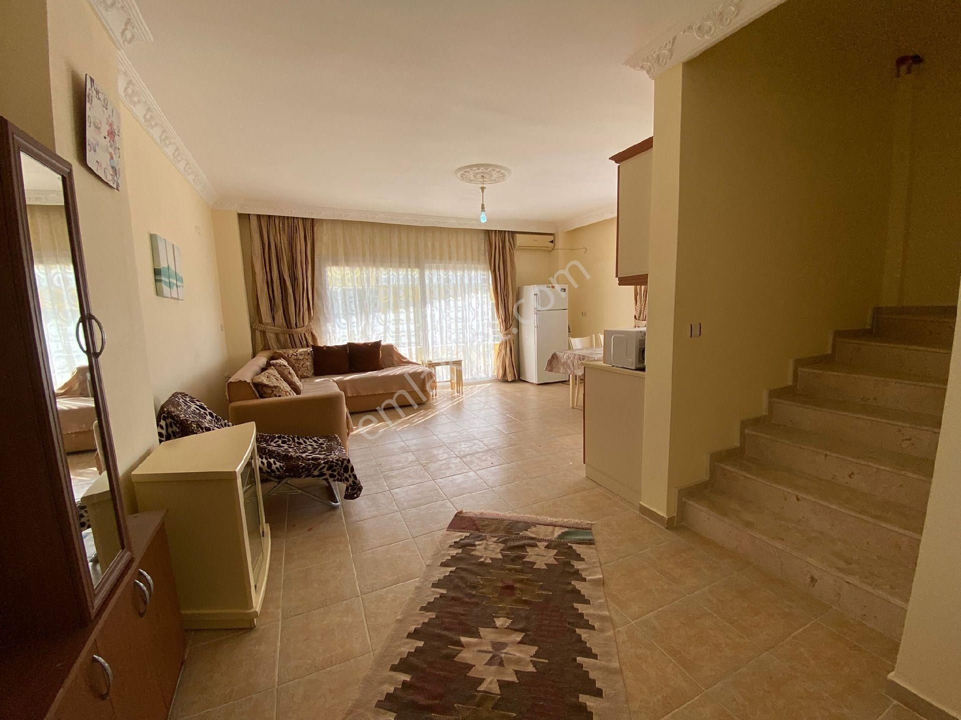 Didim Site İçerisinde 2+1 Eşyalı Dubleks