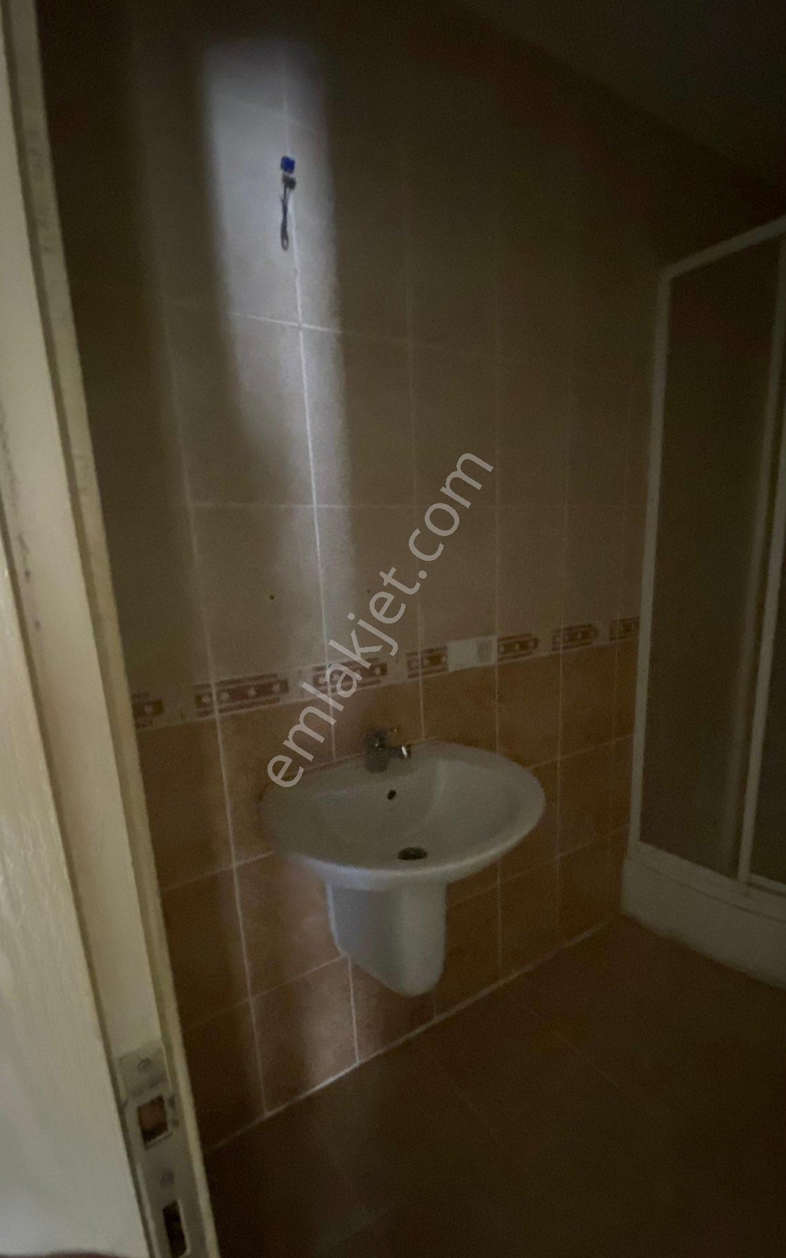 Ayrancılar Mahallesi’nde 2 + 1 Ara Kat Doğalgazlı Yağmur Emlk’tan Kiralık Daire - Görsel 15