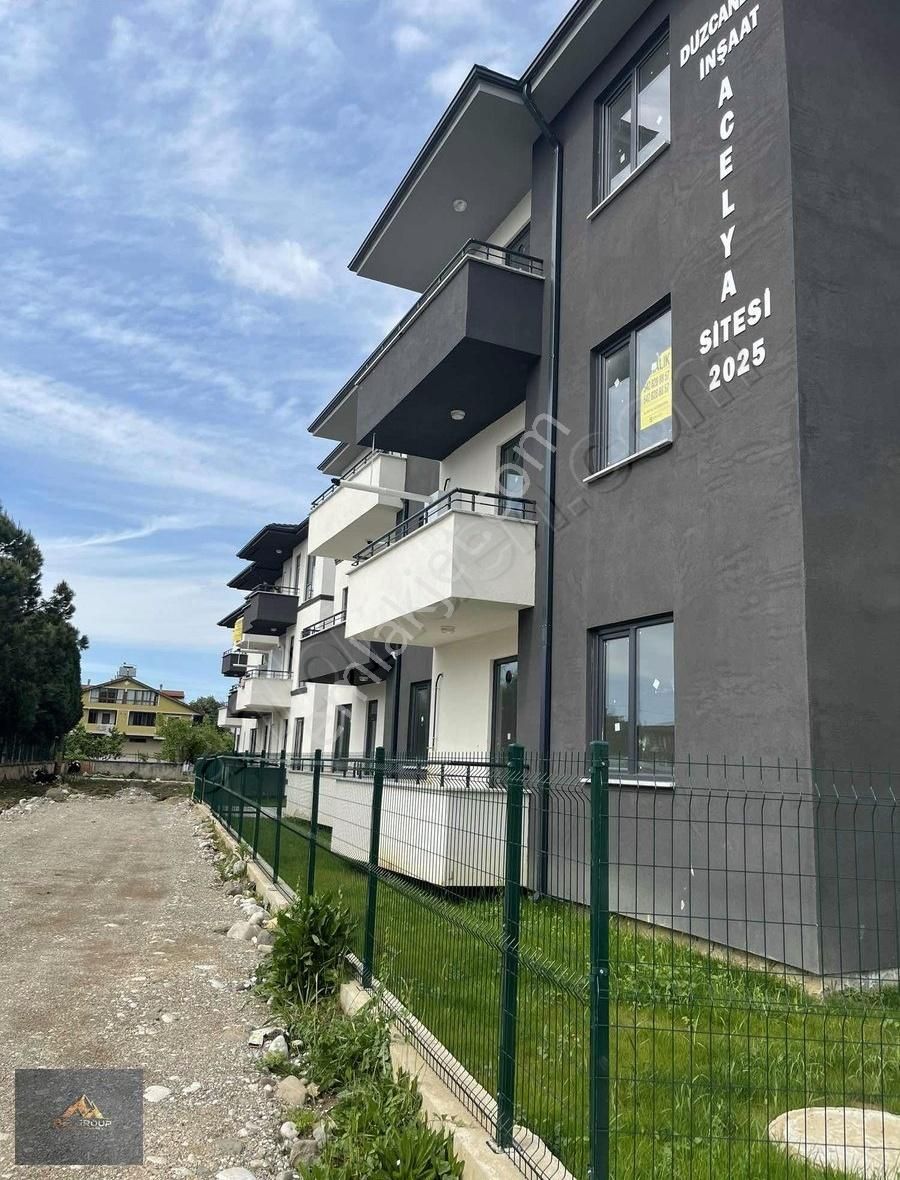 Bf Grouptan Akyazı Yeni Mahallede Kiralık 2+1 Daire