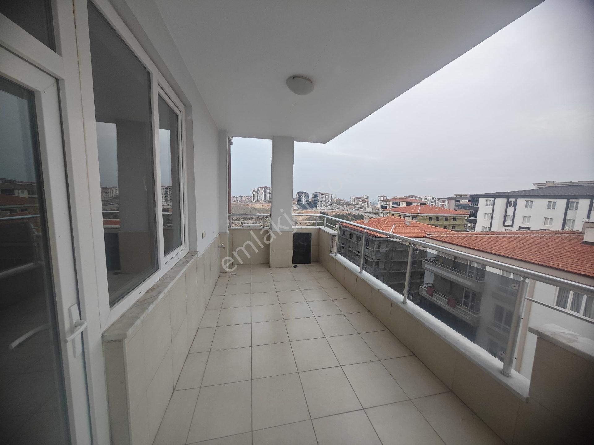 Emir Gayrimenkulden Beykent 1.etap 3+1 Kuruş Masrafsız Daire