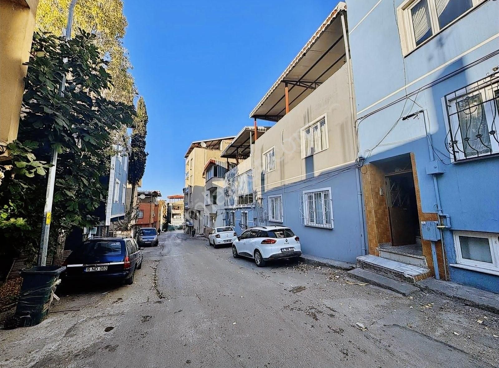Acil Esenevlerde Satılık 3+1 Daire Fiyat Düştü Son Bu Hafta