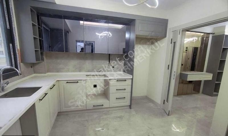 Kent Meydanı Çeysa Goldhan Da Satılık 2+1 Ultra Lüxs Daire
