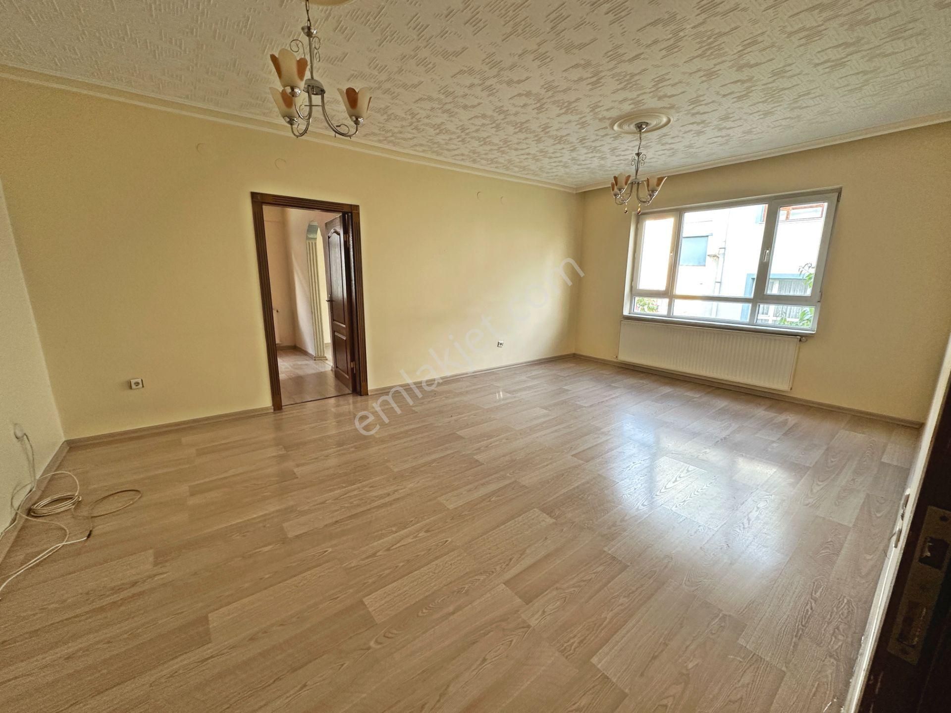 Harman Mahallesinde Ana Cadde Üzerinde Full Yapılı 3+1 Kiralık Daire
