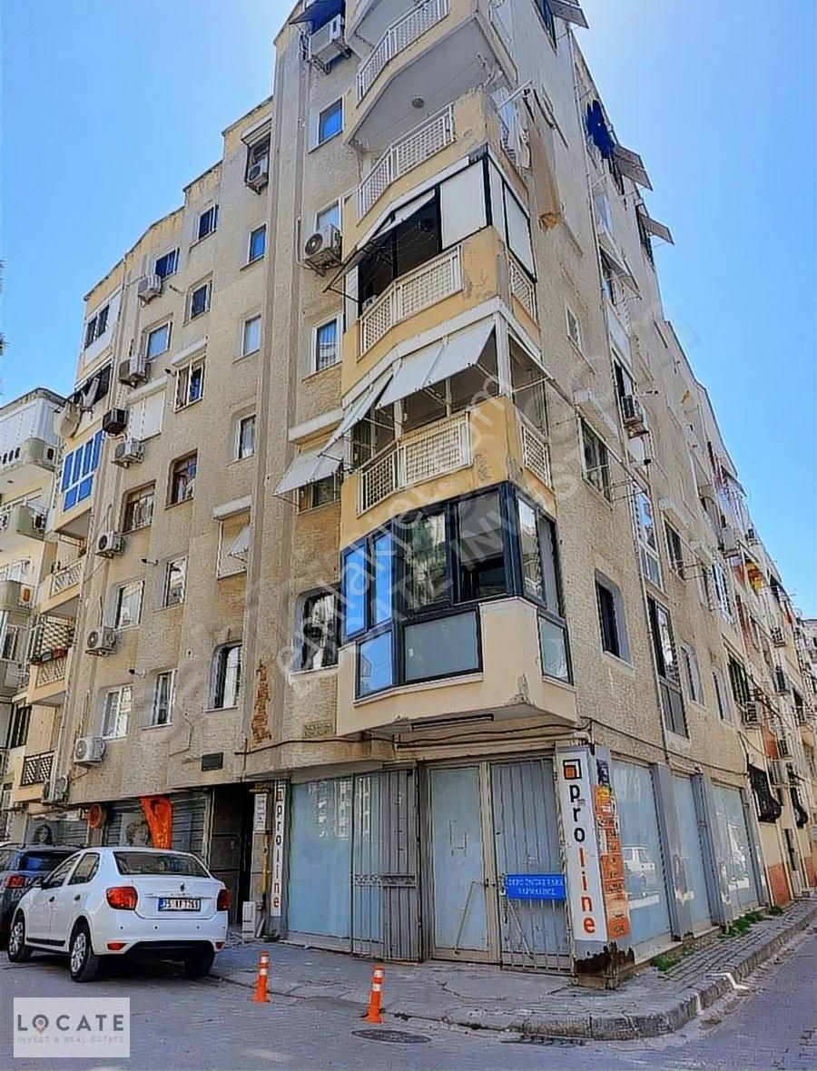 İzmir Karşıyaka Bahariye Mah.de Eşyalı Kiralık 3+1 Daire