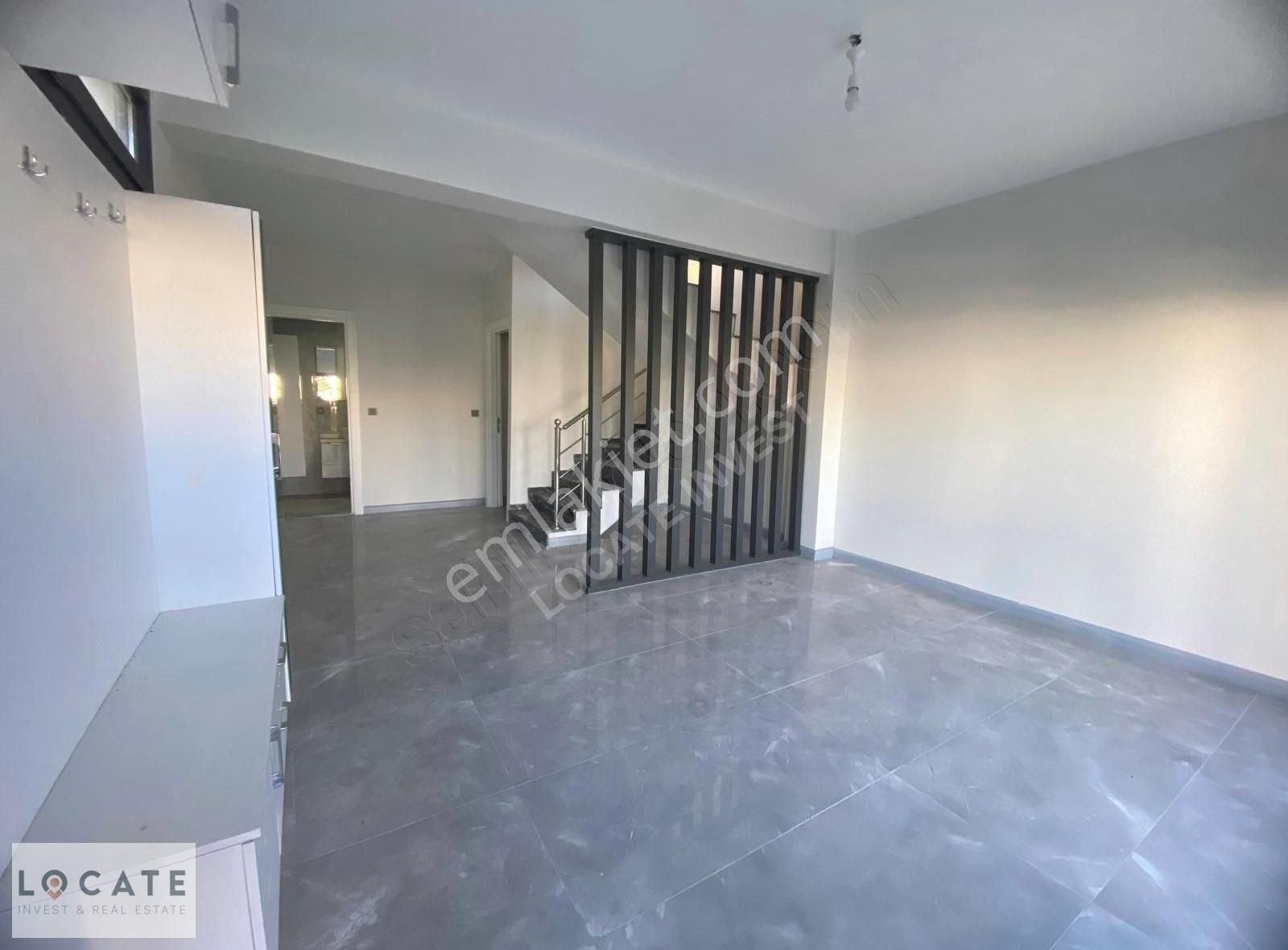 Locate'den Sığacık'ta Deniz Manzaralı Tam Müstakil Villa - Görsel 26