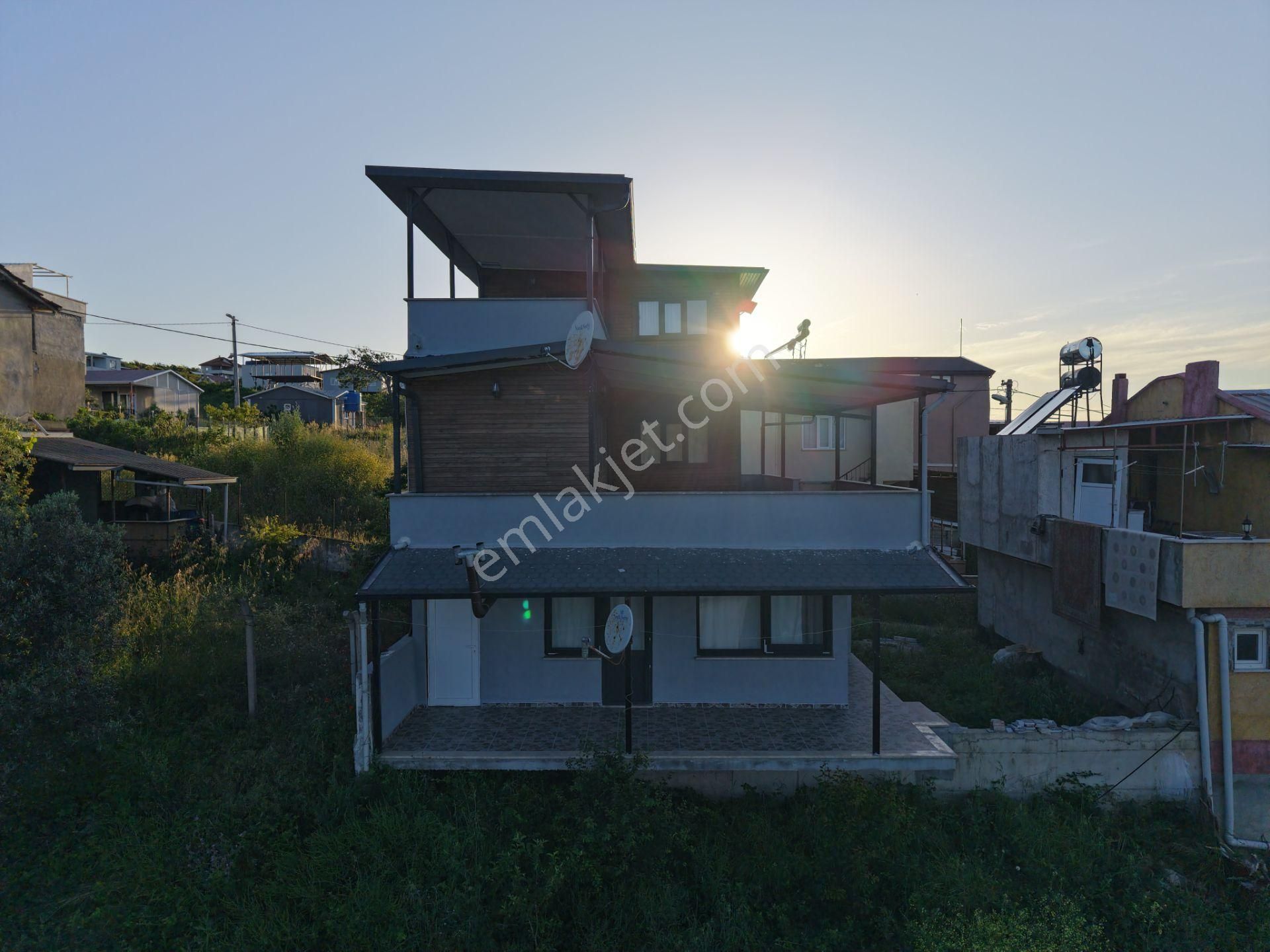 Mudanya Ayazma'da Satılık 3 Katlı Yazlık - Görsel 2