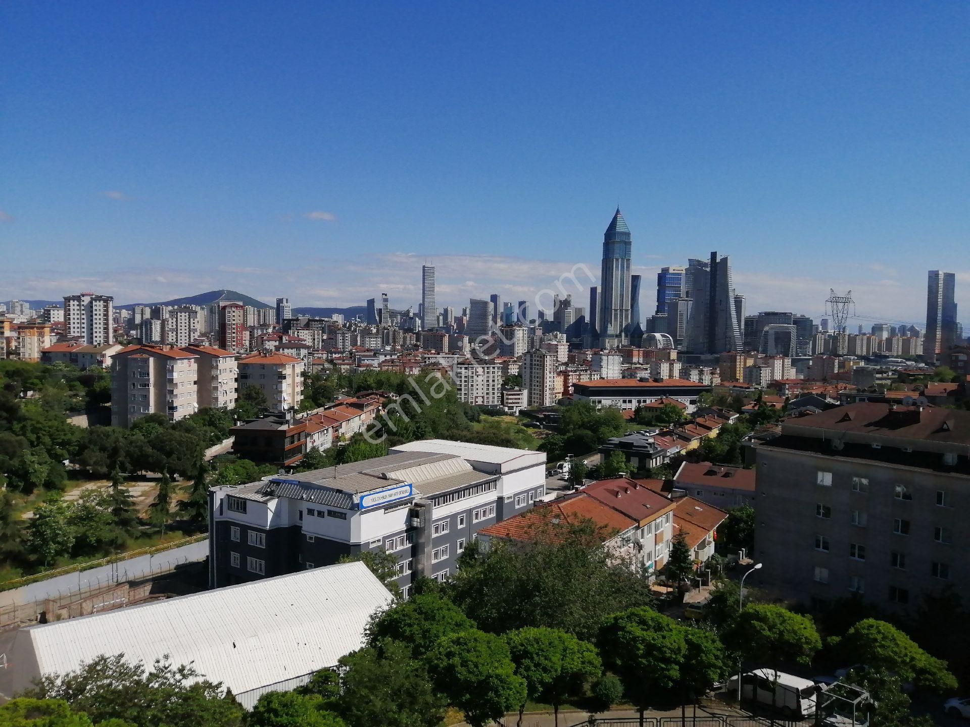 Ümranıye Atakentte,3+1(ara Kat),asansörlü,cadde Üstü,kıralık Daıre