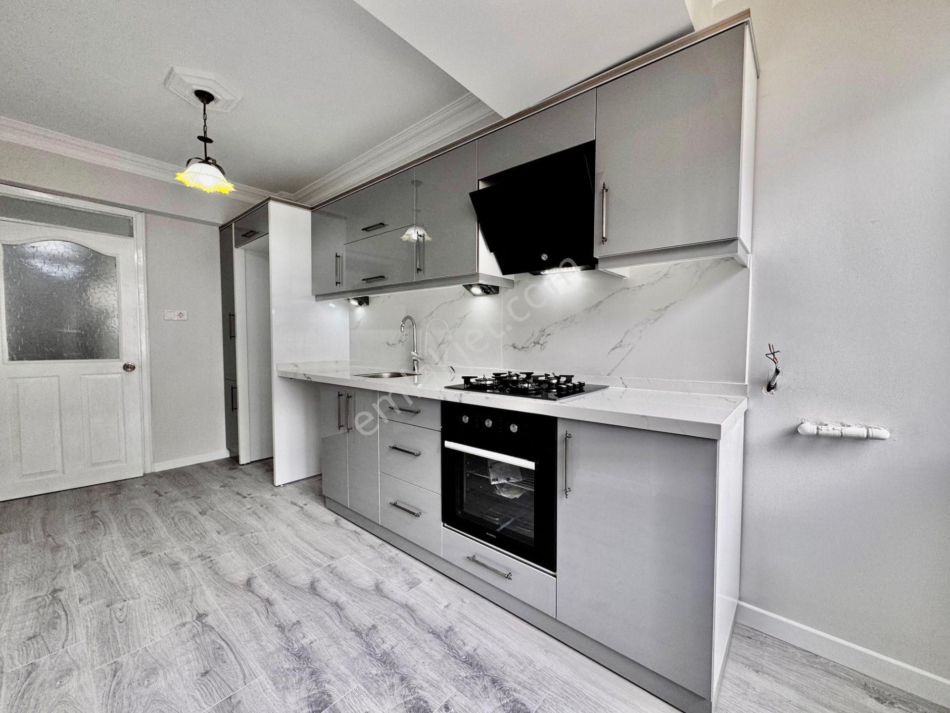 ▓karabuluttan▓ayrı Mutfak Ara Kat & Denize 400mt Lüx 3+1 Satılık Daire