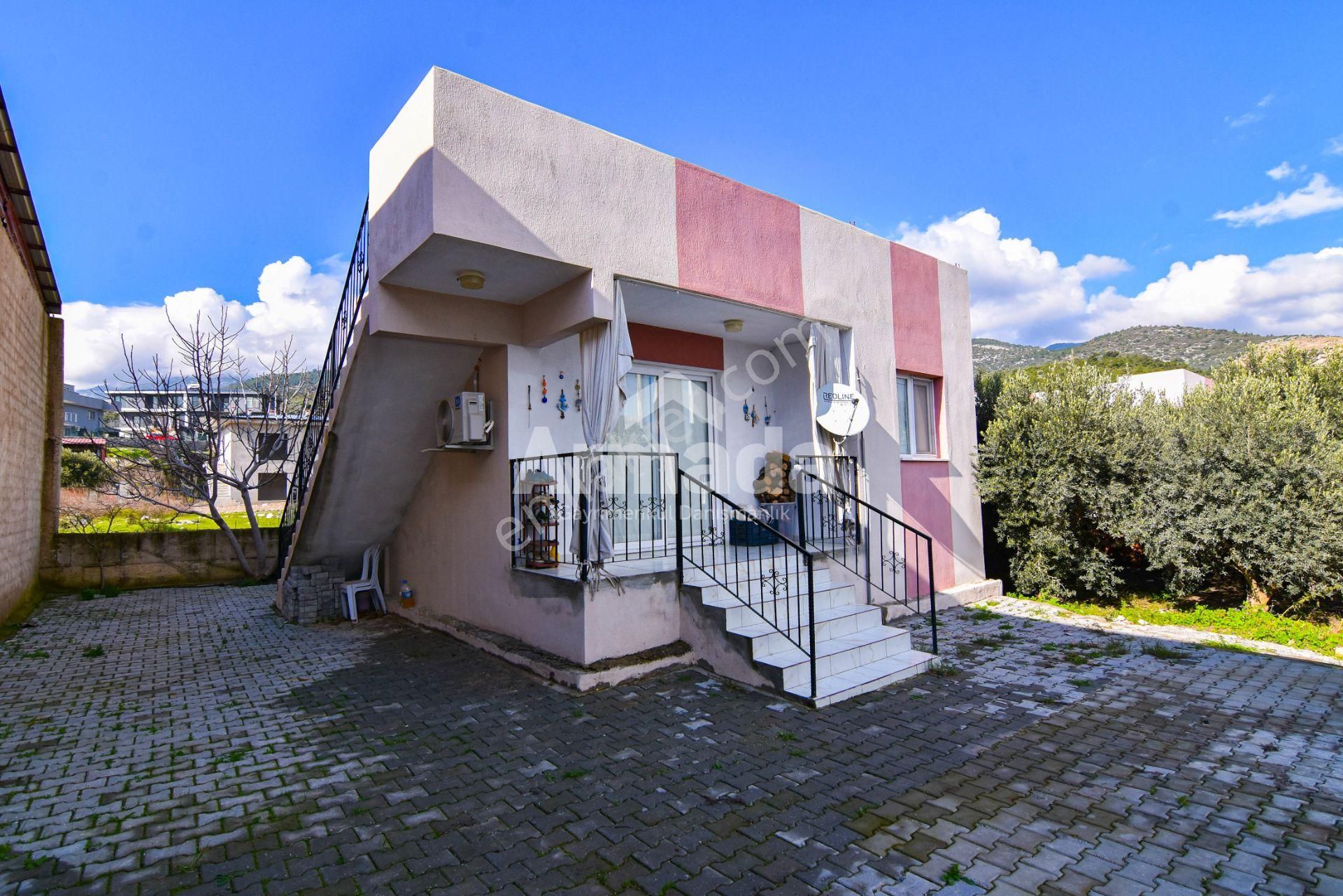 Söke Tuzburgazı Köy İçinde 400 M2 Arsa Ve 1+1 Müstakil Konut