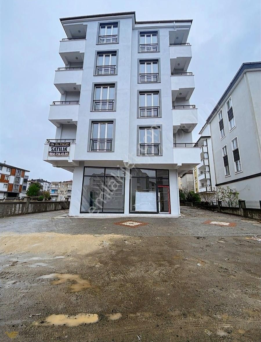 Çarşamba Kirazlıkçay Mahallesinde Satılık Dükkan