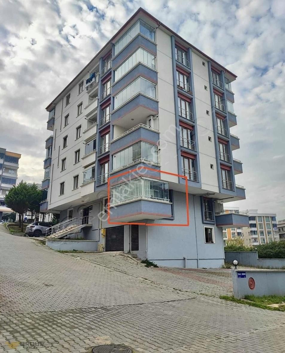 Fırsat Tramvaya Cephe Satılık Eşyalı 1+1 Bu Fiyata Yok