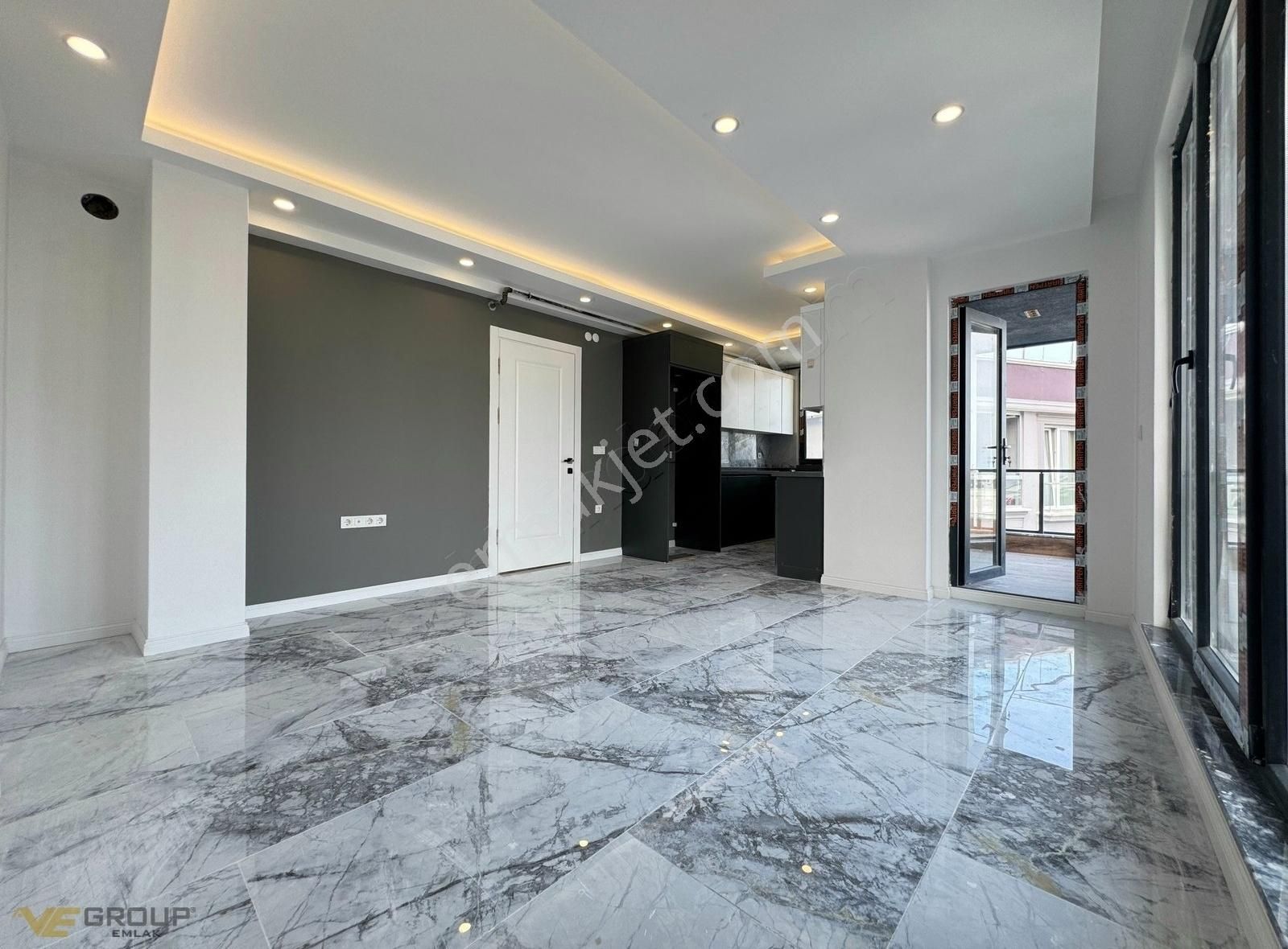 Baran Lıfe Marina'da Şehir Ve Denize Lebi Derya **kiralık 2+1**