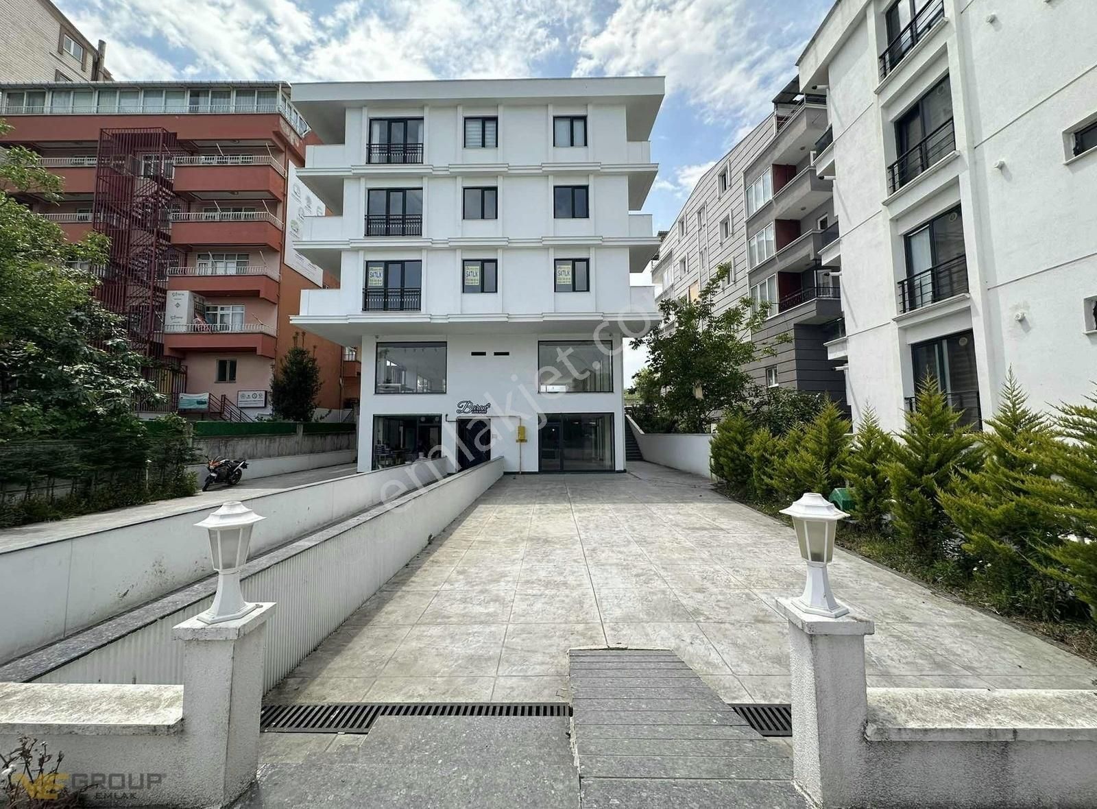 Baran Lıfe Port/ Atakum Körfez Sahil Tarafında Kiralık Dükkan