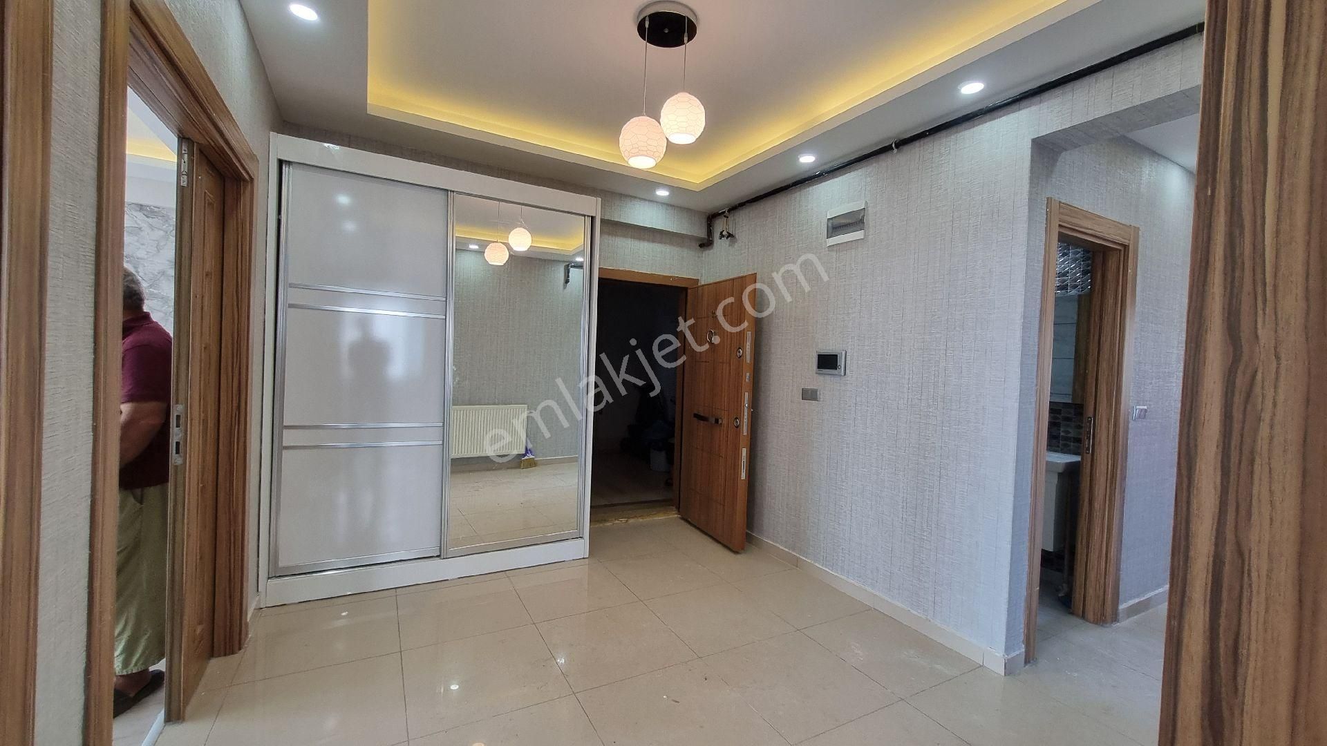 Dikmen Gayrımenkulden Doğukentte Site İçerisinde Arakat 3+1 Daire