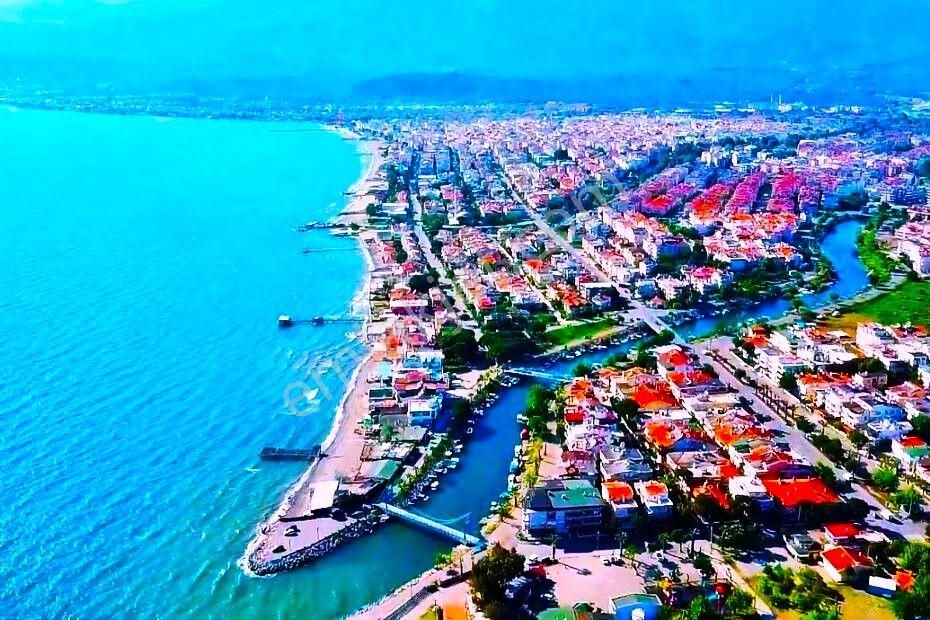 🟢🟢aktif'ten Akçay'da Satılık Muhteşem Fiyata Ön Cephe Masrafsız Merkezi Konumda 2+1 Daire