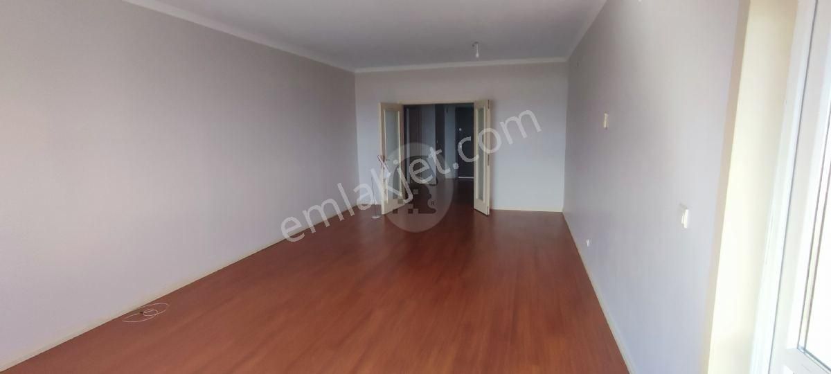 Çorlu Park Sitesinde Kiralık Daire P.no.2494 M